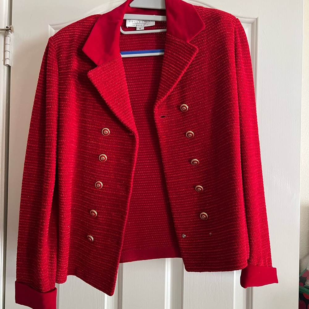 ST JOHN Red Textured Blazer with Gold Buttons